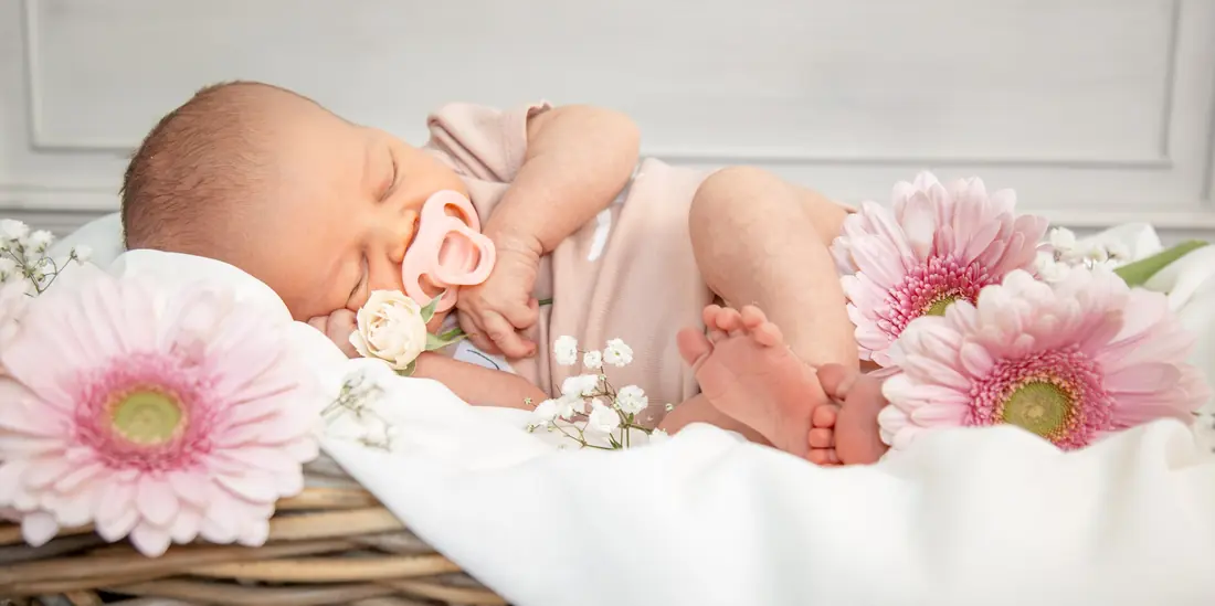 Newborn — frame 10 of 21, Sarah N. Smith Photography